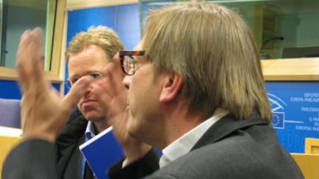 Guy Verhofstadt windt zich op
